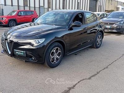 Usata Alfa Romeo Stelvio Sprint 160 CV (117 kW) 2022 Nero SUV