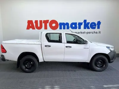 Usata Toyota HiLux 150 CV (110 kW) 2020 Bianco Pick-up