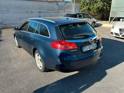 Gebraucht Opel Insignia Cosmo 160 PS (117 kW) 2011 Blau Limousine