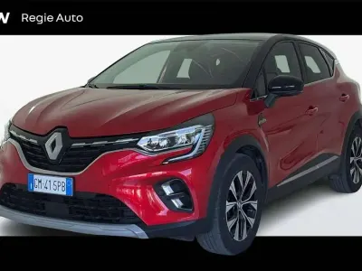 Usata Renault Captur Techno 94 CV (69 kW) 2023 Rosso SUV