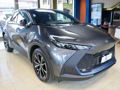 Nuova Toyota C-HR Lounge 154 CV (113 kW) 2025 Other SUV