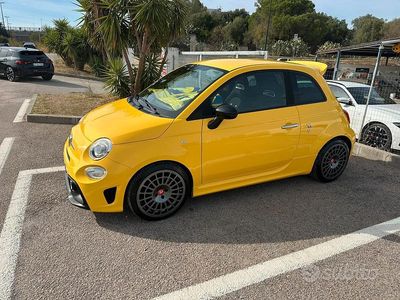 Usata Abarth 595 Pista 160 CV (117 kW) 2018 Giallo Berlina