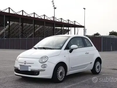 Usata Fiat 500 Lounge 95 CV (69 kW) 2011 Bianco Berlina