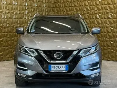 Usata Nissan Qashqai Tekna 116 CV (85 kW) 2018 Grigio SUV