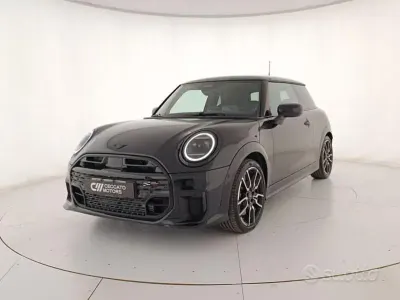 Nuova Mini John Cooper Works 156 CV (114 kW) 2025 Utilitaria