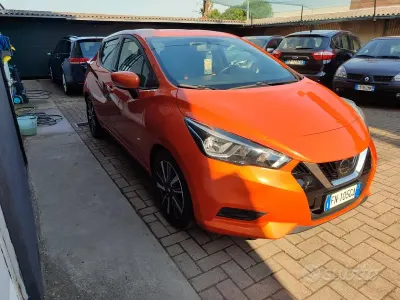 Usata Nissan Micra Acenta 90 CV (66 kW) 2018 Arancione Utilitaria