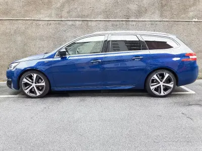 Usata Peugeot 308 SW GT 181 CV (133 kW) 2015 Bluazzurro Station wagon
