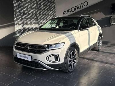 Usata VW T-Roc Style 150 CV (110 kW) 2023 Beige SUV