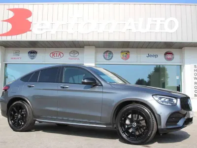 Usata Mercedes GLC300 Premium 194 CV (142 kW) 2022 Grigio selenite SUV
