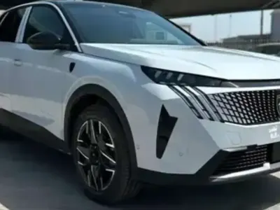 Nuova Peugeot 3008 GTi 136 CV (100 kW) 2026 Bianco SUV