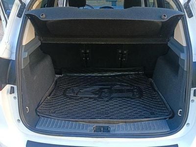 Usata Ford C-MAX Titanium 116 CV (85 kW) 2015 Bianco Monovolume