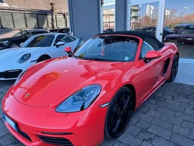 Usata Porsche 718 Boxster 300 CV (220 kW) 2020 Arancione Cabrio