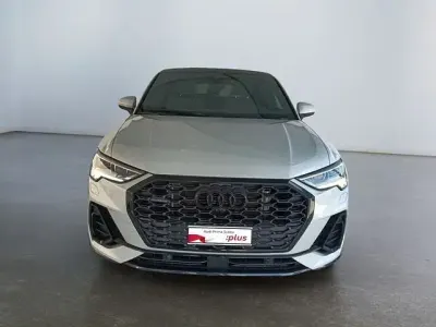 Usata Audi Q3 Sportback Comfort 190 CV (139 kW) 2023 Argento SUV