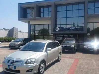Usata Toyota Avensis