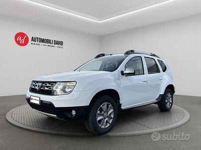 Usata Dacia Duster Lauréate 115 CV (84 kW) 2018 Bianco SUV