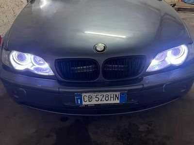 Begagnad BMW 320 150 HK (110 kW) 2002 Grå Kombi