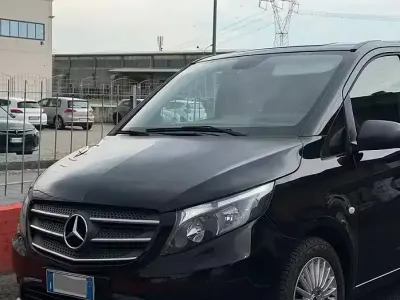 Usata Mercedes Vito 2020 Nero Furgone