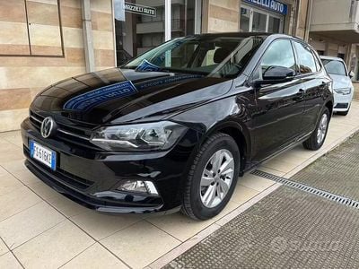 Usata VW Polo Comfortline 95 CV (69 kW) 2018 Nero Utilitaria