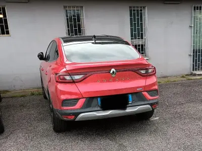 Usata Renault Arkana 94 CV (69 kW) 2021 Rosso SUV