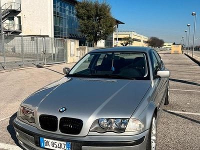 Usata BMW 330 1999 Grigio Berlina