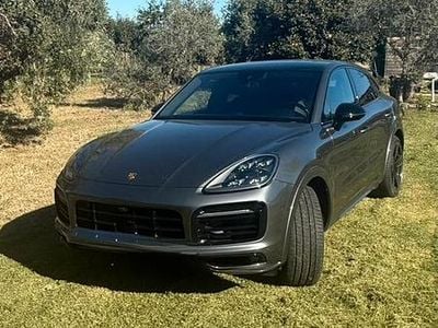 Usata Porsche Cayenne 2020 Grigio SUV