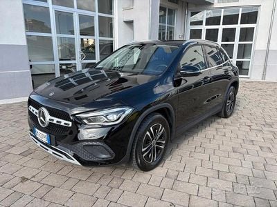 Usata Mercedes GLA180 Business 116 CV (85 kW) 2023 Nero SUV