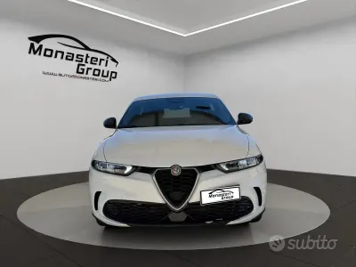 Usata Alfa Romeo Tonale Super 131 CV (96 kW) 2023 Bianco SUV