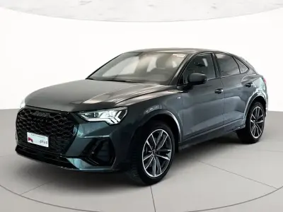 Usata Audi Q3 Sportback S-Line 193 CV (141 kW) 2025 Grigio daytona perlato SUV