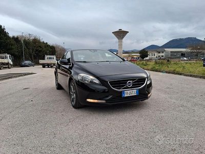 Usata Volvo V40 120 CV (88 kW) 2015 Berlina