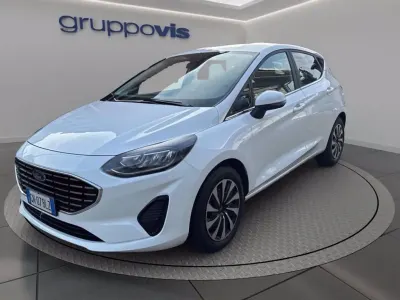 Usata Ford Fiesta Titanium 125 CV (91 kW) 2023 Frozen white Berlina