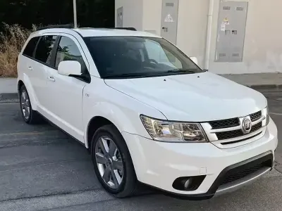 Usata Fiat Freemont Lounge 170 CV (125 kW) 2014 Bianco SUV