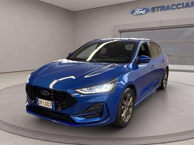 Blu metallizzato Usata 2023 Ford Focus ST-Line Berlina | 17.900 € (Buon prezzo)