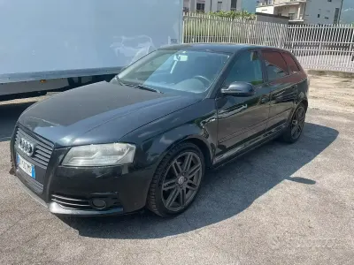 Usata Audi A3 Ambition 105 CV (77 kW) 2010 Nero Utilitaria