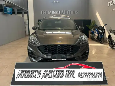 Usata Ford Kuga ST-Line X 120 CV (88 kW) 2020 Grigio SUV