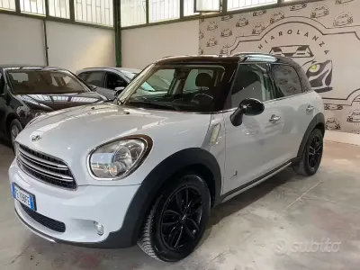 Usata Mini Cooper D Countryman 111 CV (81 kW) 2016 Bianco SUV
