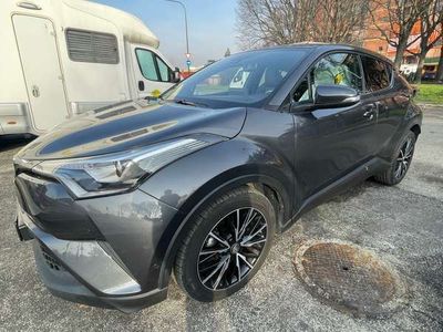 usata Toyota C-HR 1.8h Lounge 2wd e-cvt my18