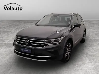 Usata VW Tiguan Elegance 200 CV (147 kW) 2022 Grigio SUV