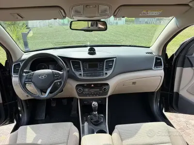 Usata Hyundai Tucson 116 CV (85 kW) 2016 Nero SUV