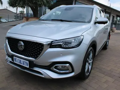 Usata MG HS Luxury 162 CV (119 kW) 2023 Argento SUV