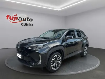 Usata Toyota Yaris Cross Lounge 116 CV (85 kW) 2021 Black met SUV