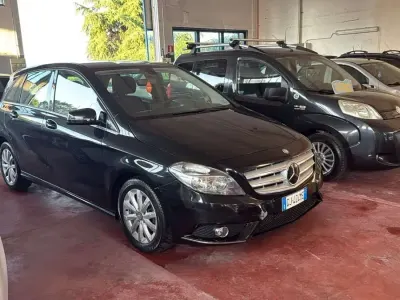 Usata Mercedes B180 Premium 122 CV (89 kW) 2013 Other Utilitaria
