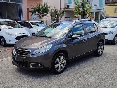Grigio Usata 2016 Peugeot 2008 SUV | 7750 € (Ottimo prezzo)