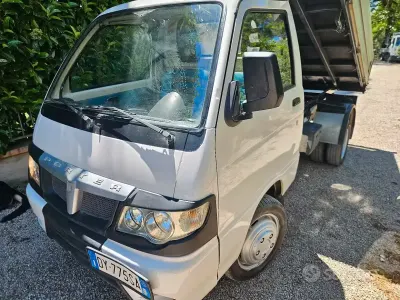 Usata Piaggio Porter 65 CV (47 kW) 2010 Bianco Berlina