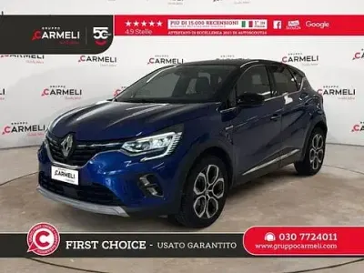 Usata Renault Captur Techno 101 CV (74 kW) 2023 Blu SUV