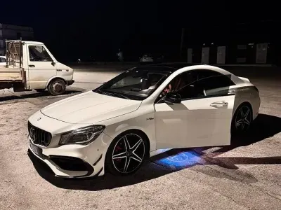 Usata Mercedes CLA220 AMG line 170 CV (125 kW) 2013 Berlina