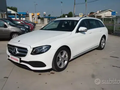 Usata Mercedes E220 194 CV (142 kW) 2017 Bianco Station wagon