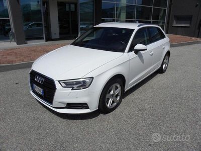 Usata Audi A3 Business 116 CV (85 kW) 2018 Bianco Berlina