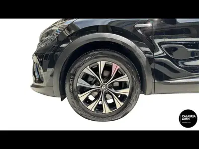 Usata Renault Captur Techno 145 CV (106 kW) 2023 Nero SUV