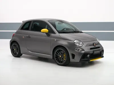 Usata Abarth 695 Competizione 179 CV (131 kW) 2024 Grigio Utilitaria