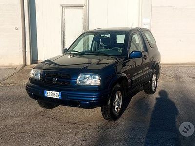 Usata 2001 Suzuki Vitara SUV | 4800 € (Buon prezzo)